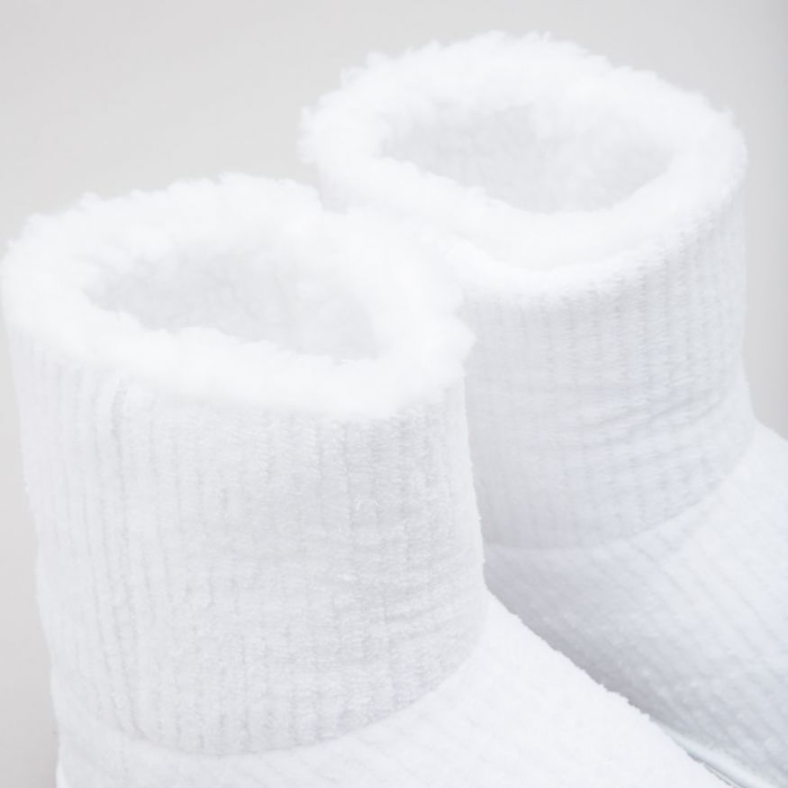 PANTUFLAS BOTAS